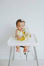 Load image into Gallery viewer, Buttercup Blossom Single Bib