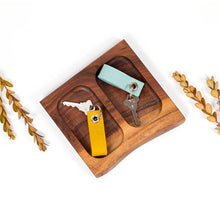 Load image into Gallery viewer, key loop chain - merino wool felt