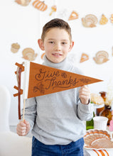 Load image into Gallery viewer, AGT1215 - Acorns Give Thanks Felt Pennant
