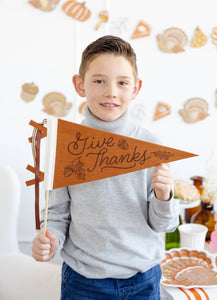 AGT1215 - Acorns Give Thanks Felt Pennant
