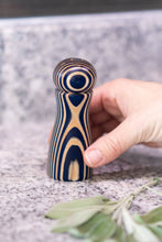 Load image into Gallery viewer, 4" Blue Pakka Salt &amp; Pepper Shaker Set
