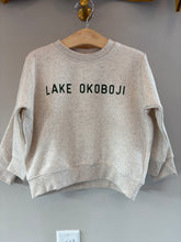 Load image into Gallery viewer, Youth lake okoboji crew-natural heather with evergreen
