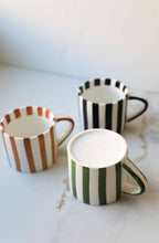 Load image into Gallery viewer, Simple Striped Mugs
