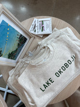 Load image into Gallery viewer, Youth lake okoboji crew-natural heather with evergreen
