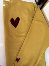 Load image into Gallery viewer, all heart crew - antique gold + maroon
